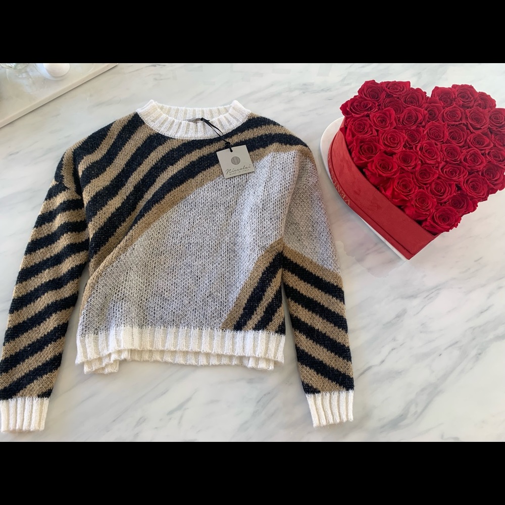 Niccolai MOHAIR Sweater- Italy ✨🤍